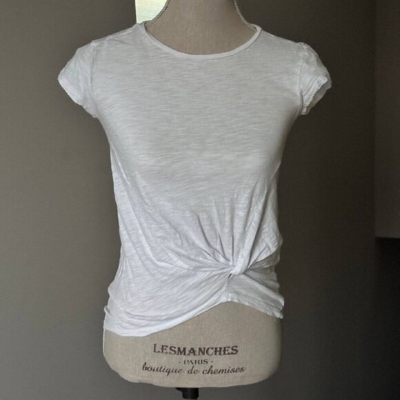 H&M Basic Cotton T-shirt with a Twist - Size XS - Picture 5 of 5